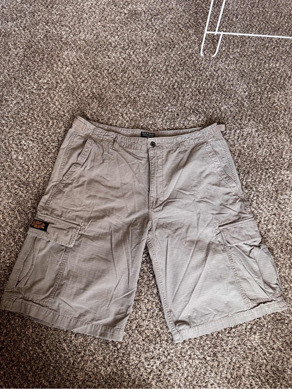 Polo by Ralph Lauren Men's Cargo Shorts in Light Gray